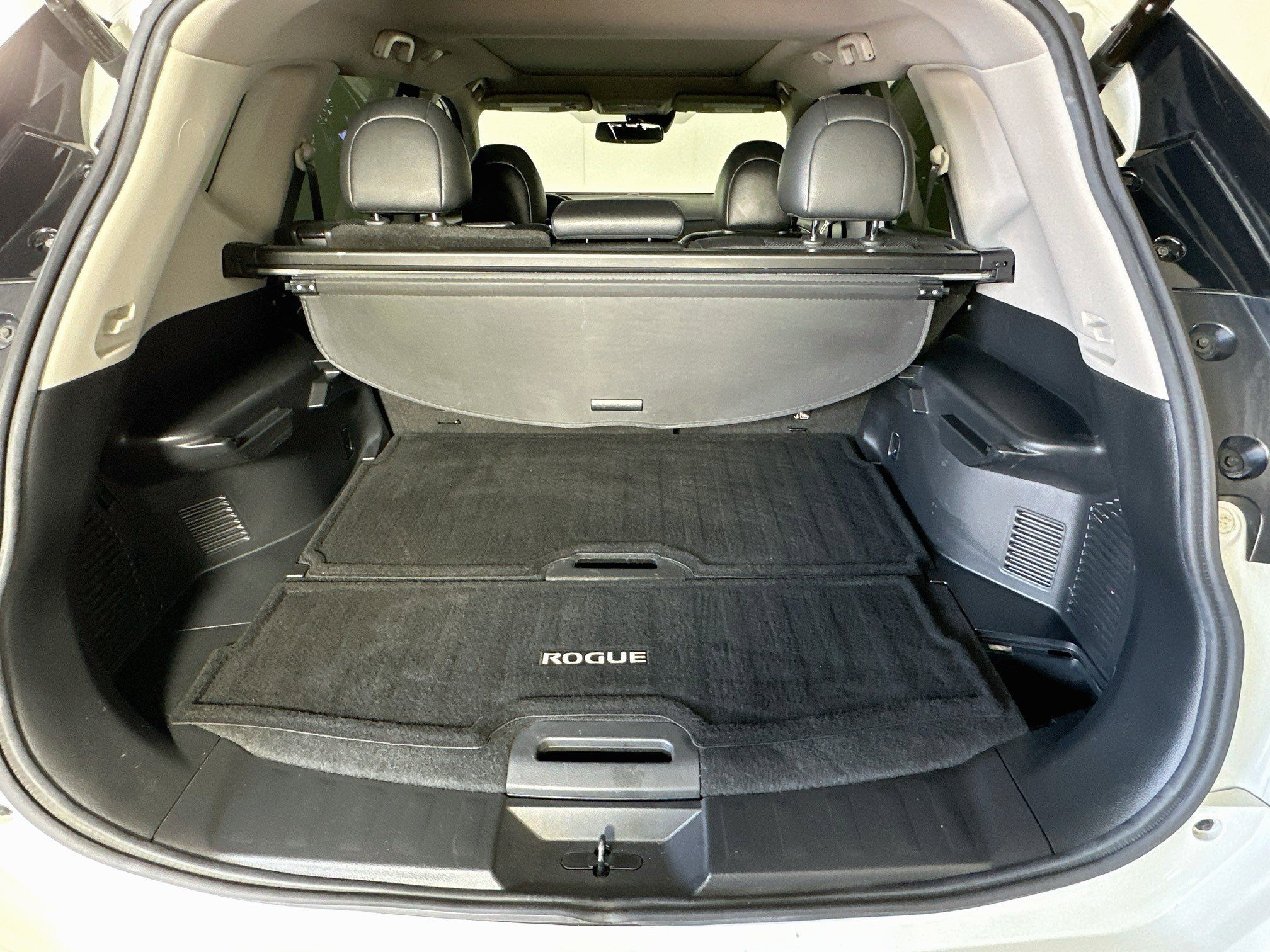 Used 2020 Nissan Rogue SL w/ Premium Package FWD image 29