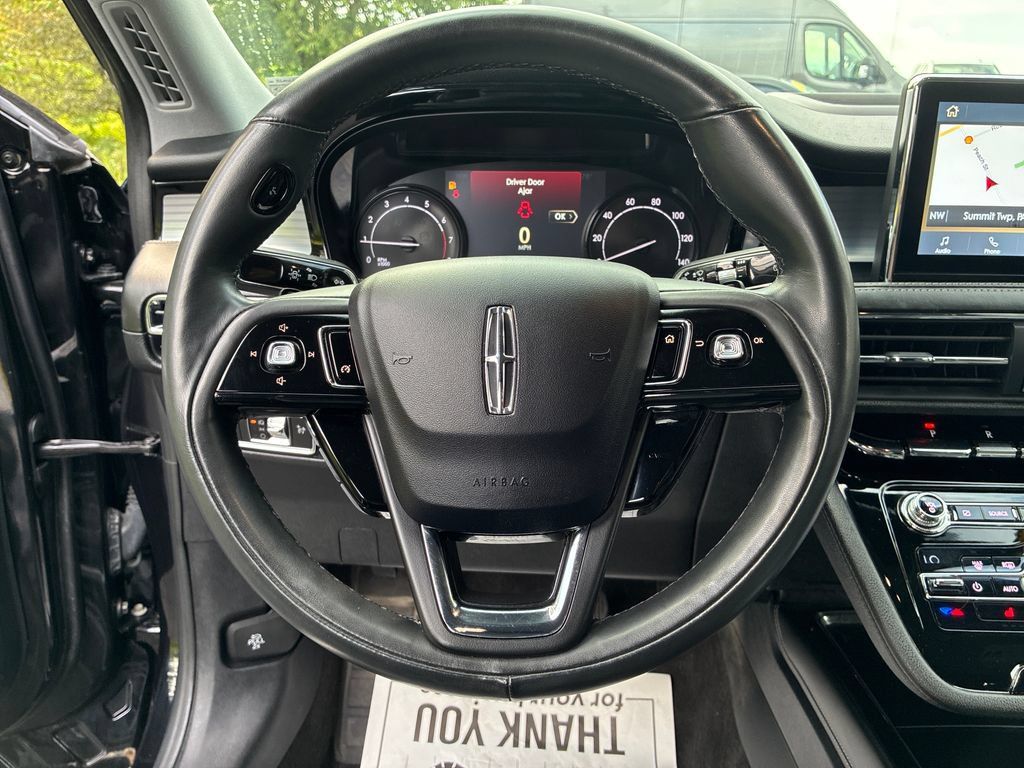 Used 2021 Lincoln Corsair AWD w/ Equipment Group 101A image 20
