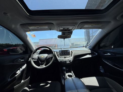 Used 2023 Chevrolet Malibu LT FWD image 7