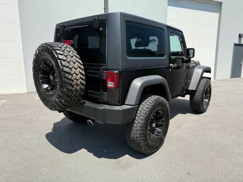 Used 2015 Jeep Wrangler Sport AWD/4WD image 6