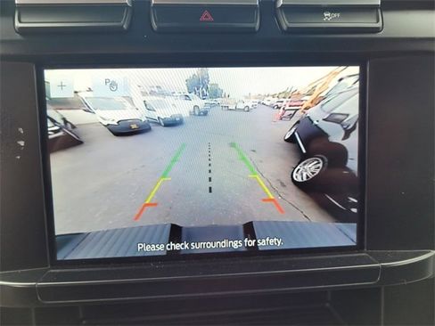 Used 2024 Ford F350 XLT image 11