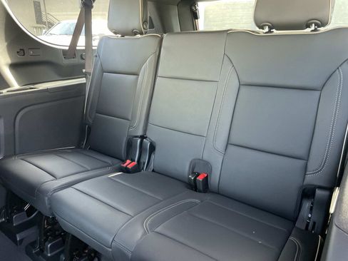 New 2026 GMC Yukon XL Elevation image 25