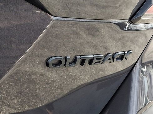 Used 2023 Subaru Outback Onyx Edition image 29
