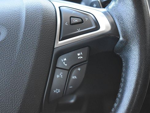 Used 2019 Ford Fusion SEL FWD image 8