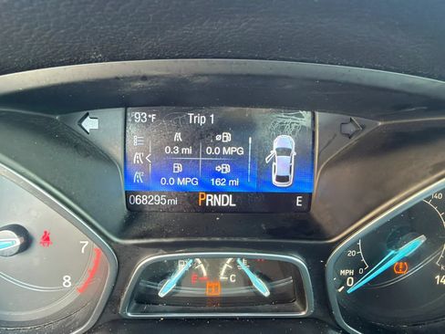 Used 2016 Ford Focus SE FWD image 19