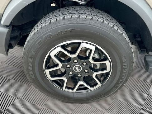 Used 2025 Ford Bronco 2-Door AWD/4WD image 28