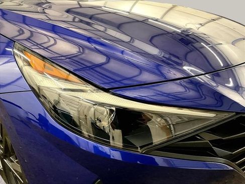 Used 2023 Hyundai Elantra SEL FWD image 27