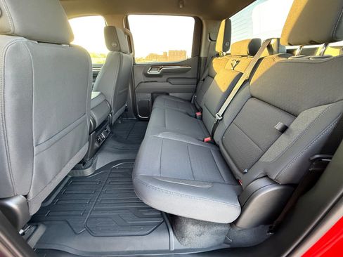 New 2026 GMC Sierra 1500 Elevation image 13