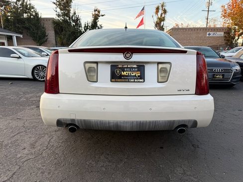 Used 2007 Cadillac STS w/ Preferred Equipment Group image 6