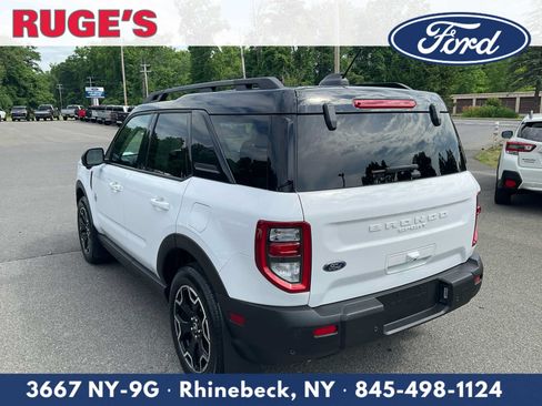 Used 2025 Ford Bronco Sport Outer Banks w/ Outer Banks Tech Package+ AWD/4WD image 6