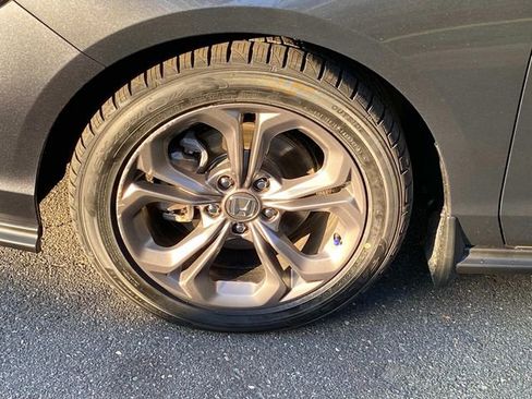 Used 2024 Honda Accord EX image 6