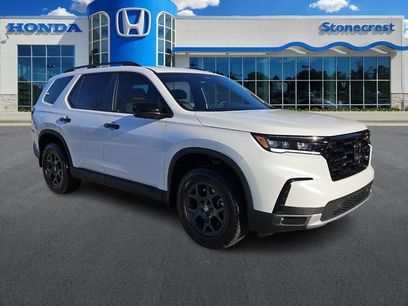 New 2025 Honda Pilot TrailSport