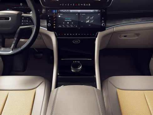 New 2026 Jeep Grand Cherokee L Limited image 5