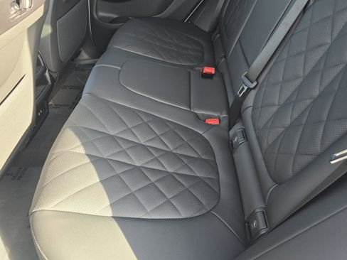 New 2026 BMW X5 xDrive40i w/ M Sport Package image 12