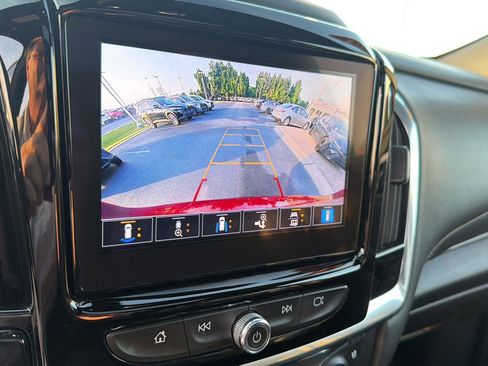 Used 2022 Chevrolet Traverse Premier w/ Redline Edition FWD image 26