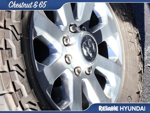 Used 2023 RAM 2500 Laramie AWD/4WD image 24