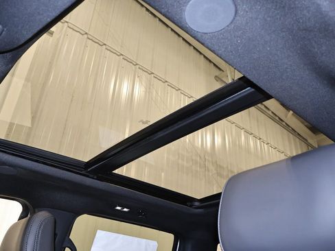 New 2025 Ford F150 Platinum w/ Equipment Group 702A High image 29