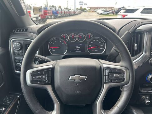 Used 2022 Chevrolet Silverado 1500 LT Trail Boss w/ LPO, Dark Essentials Package AWD/4WD image 26