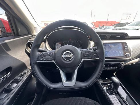 Certified 2022 Nissan Kicks SV FWD image 20