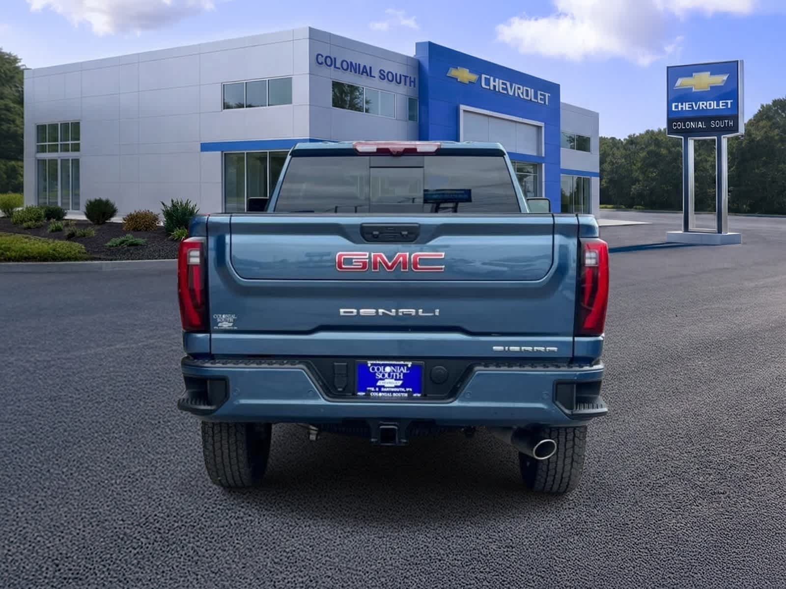 Certified 2026 GMC Sierra 2500 Denali w/ Denali Reserve Package AWD/4WD image 5