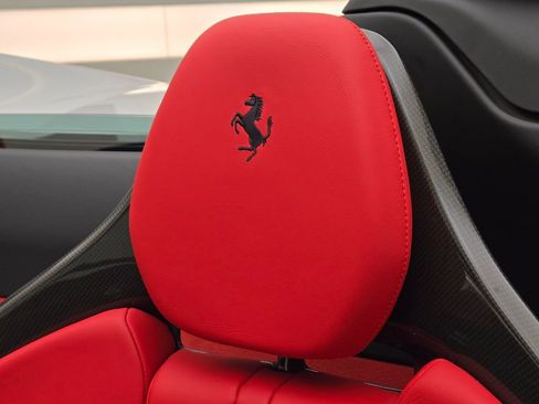 Used 2023 Ferrari SF90 Spider AWD/4WD image 31