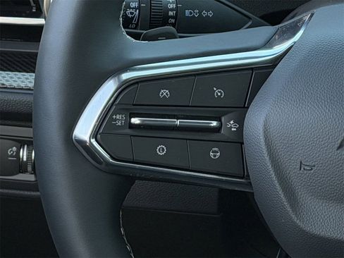 New 2026 Chevrolet Traverse High Country image 13