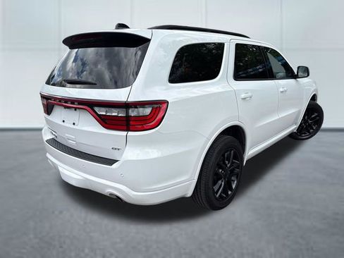 Used 2024 Dodge Durango GT AWD/4WD image 4