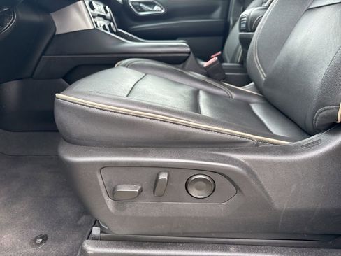 Used 2024 Chevrolet Tahoe Premier image 19