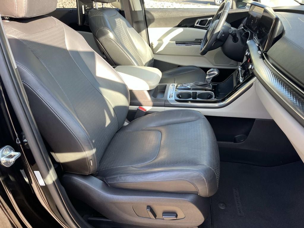 Used 2022 Kia Carnival SX Prestige FWD image 36