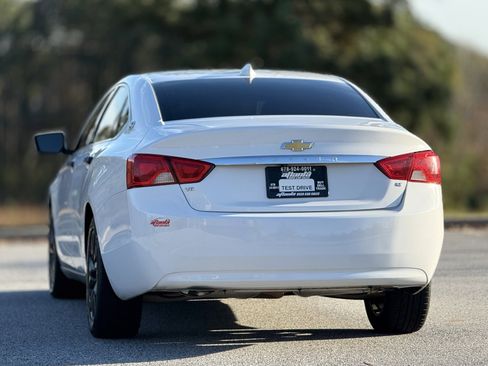 Used 2018 Chevrolet Impala LT image 4