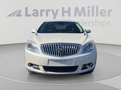 Used 2016 Buick Verano Leather w/ Experience Buick Package FWD image 9