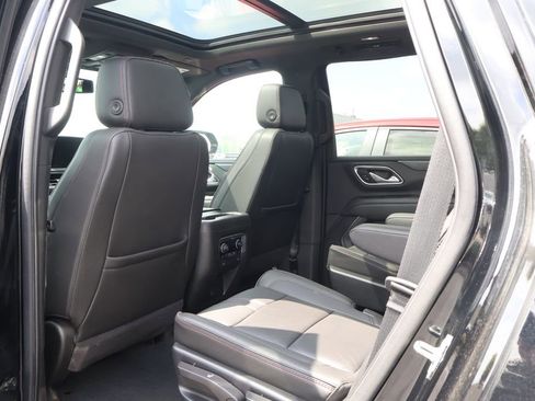 Used 2022 Chevrolet Tahoe RST w/ Sport Performance Package AWD/4WD image 30