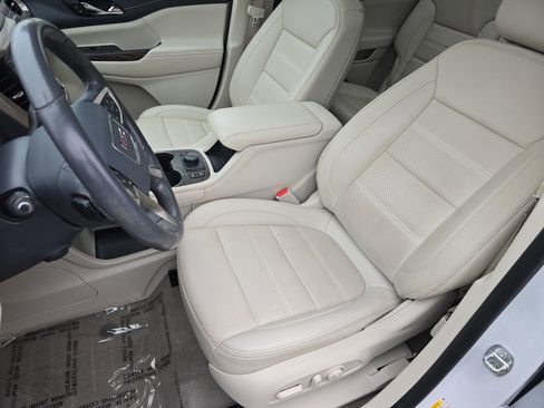 Used 2021 GMC Acadia Denali w/ Denali Technology Package image 21