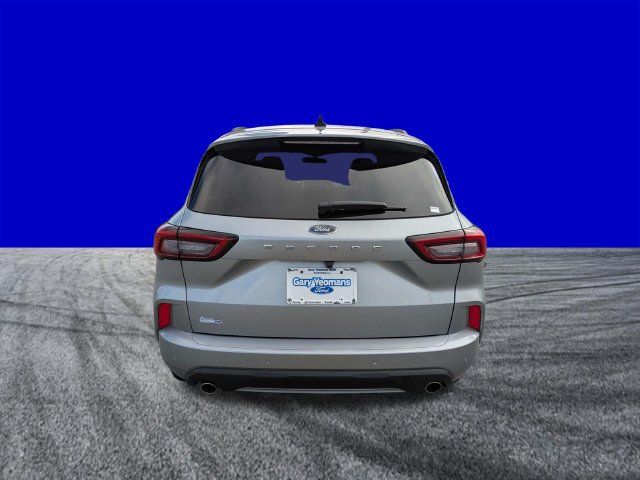 Certified 2023 Ford Escape ST-Line w/ Tech Pack #1 FWD image 5