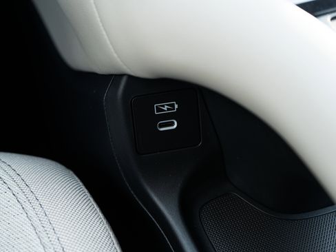 Certified 2026 Honda HR-V LX image 29