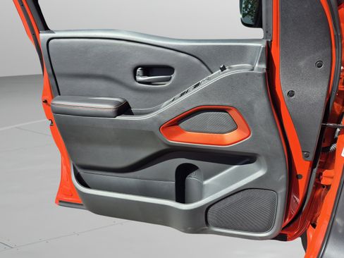 New 2026 Nissan Frontier Pro-X w/ Pro-X Convenience Package RWD image 23