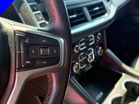 Used 2022 Chevrolet Tahoe LT w/ Luxury Package AWD/4WD image 15