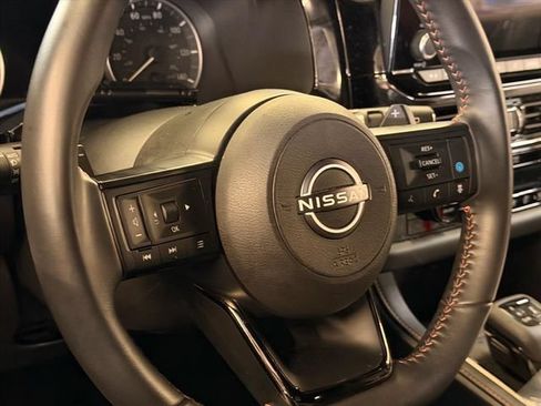 Used 2025 Nissan Pathfinder Rock Creek AWD/4WD image 11