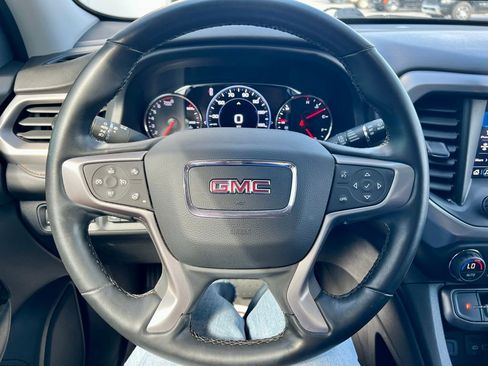 Used 2023 GMC Acadia AT4 w/ Technology Package image 15