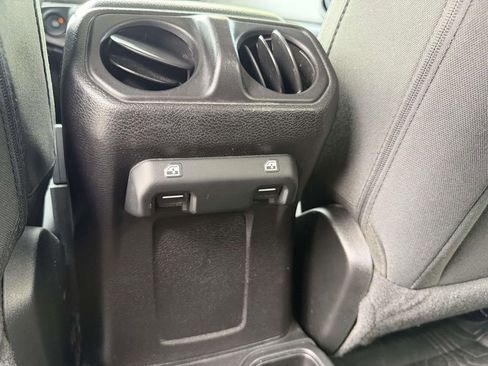Used 2020 Jeep Wrangler Unlimited Sport AWD/4WD image 23