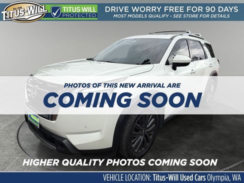 Used 2023 Nissan Pathfinder SL w/ SL Premium Package AWD/4WD image 2