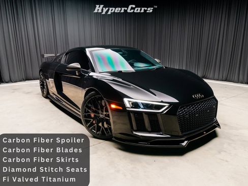 Used 2017 Audi R8 V10 plus image 1