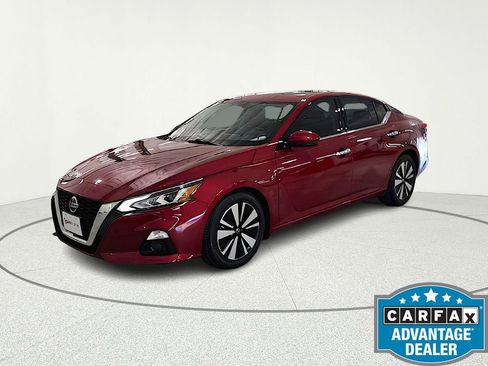 Used 2021 Nissan Altima 2.5 SL image 2