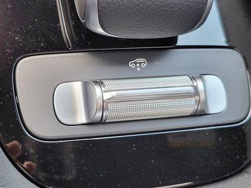 New 2025 Mercedes-Benz GLS 580 4MATIC image 28
