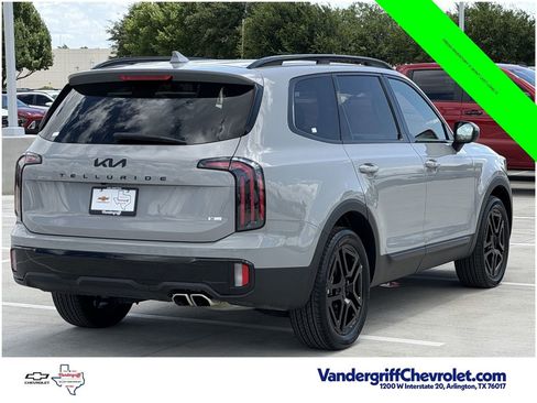 Used 2025 Kia Telluride EX X-Line AWD/4WD image 4