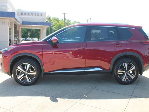 Used 2021 Nissan Rogue Platinum FWD image 7