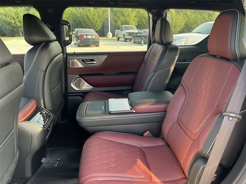 New 2026 INFINITI QX80 Autograph image 28