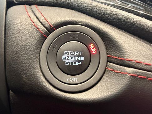 Used 2025 Dodge Durango GT AWD/4WD image 22