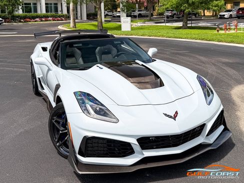 Used 2019 Chevrolet Corvette ZR1 RWD image 74