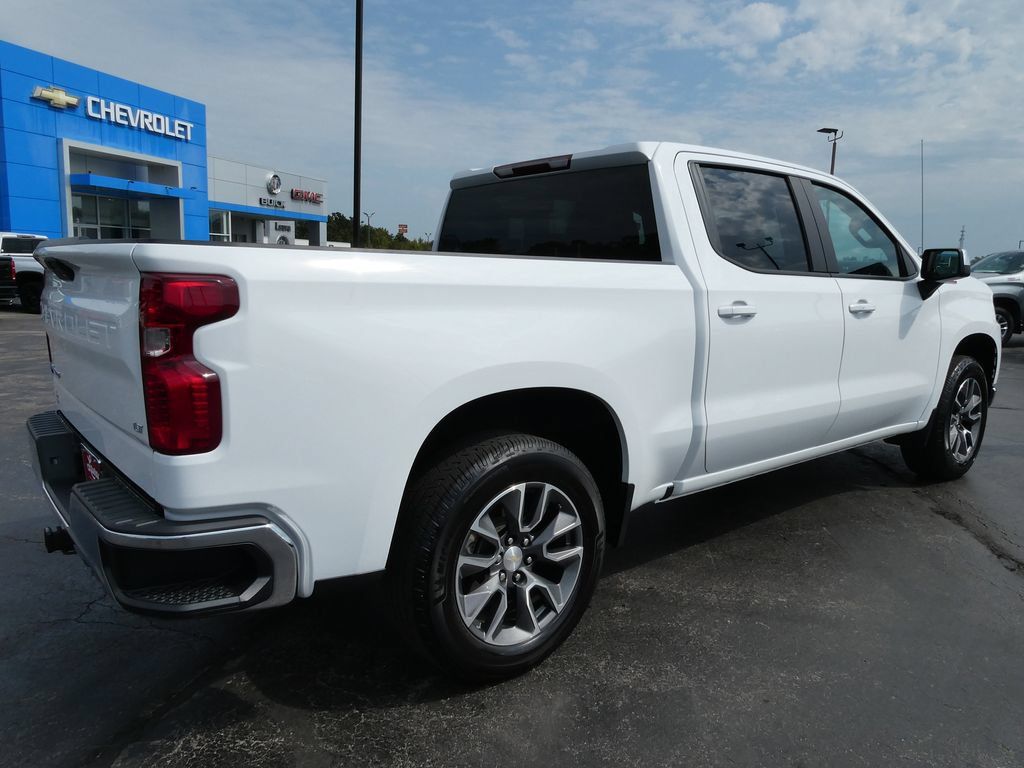 Certified 2020 Chevrolet Silverado 1500 LT w/ All-Star Edition AWD/4WD image 5